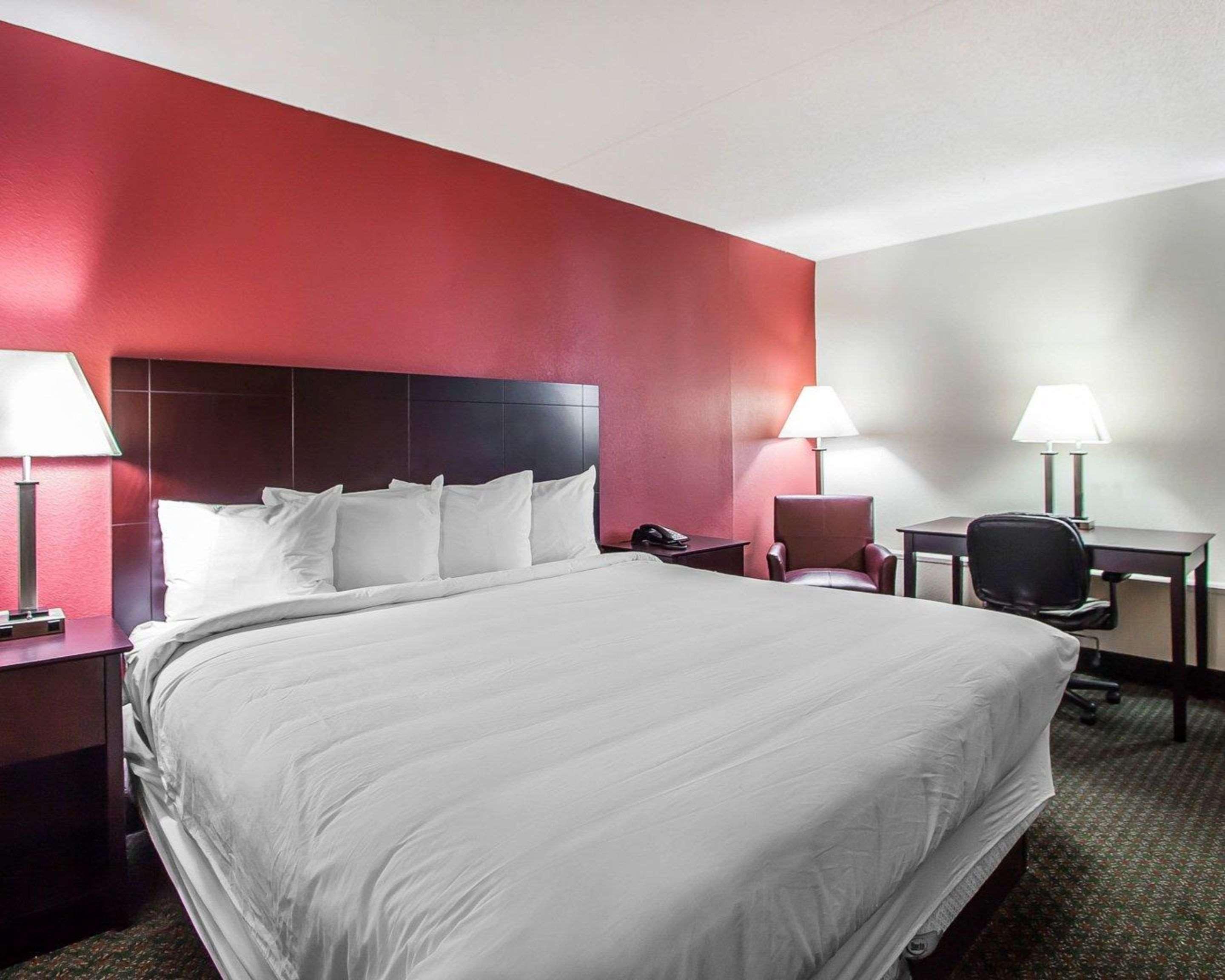 Comfort & Wyomissing-reading Hotel Wyomissing