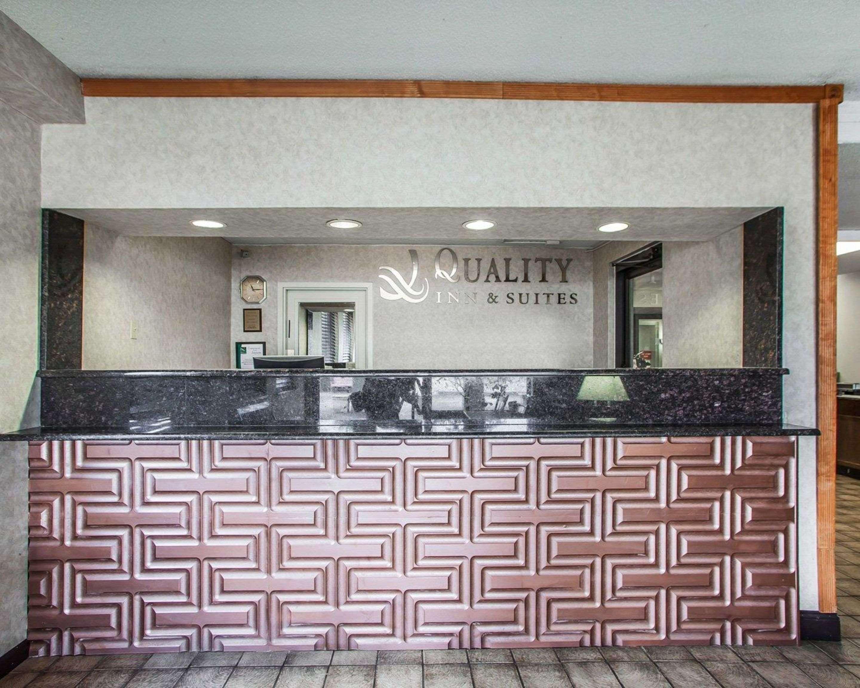 Hotel Comfort & Wyomissing-reading
