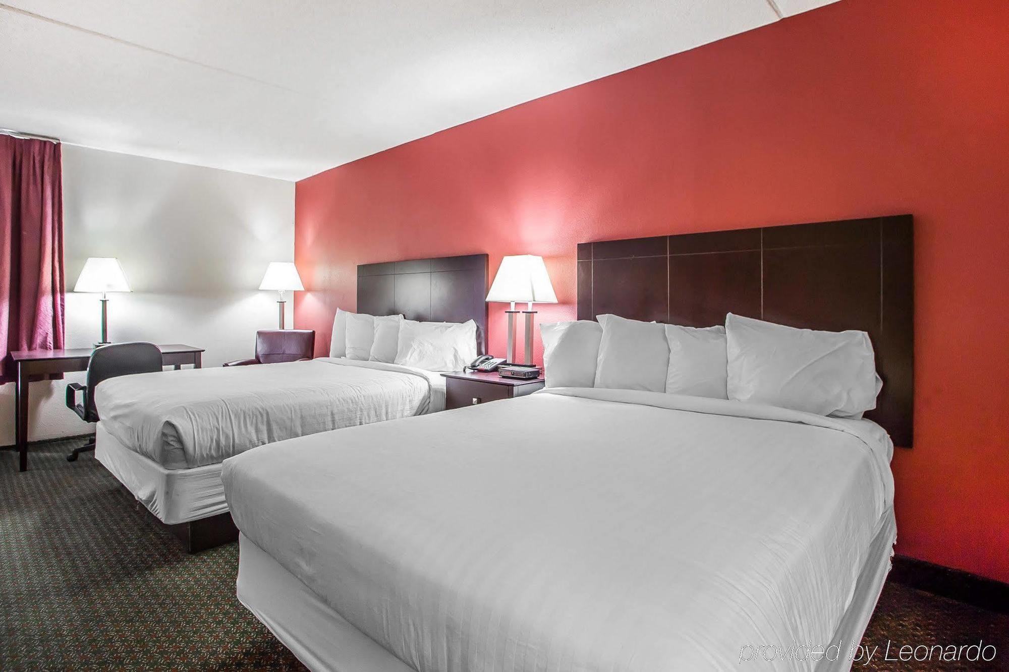 Comfort & Wyomissing-reading Hotel 2*